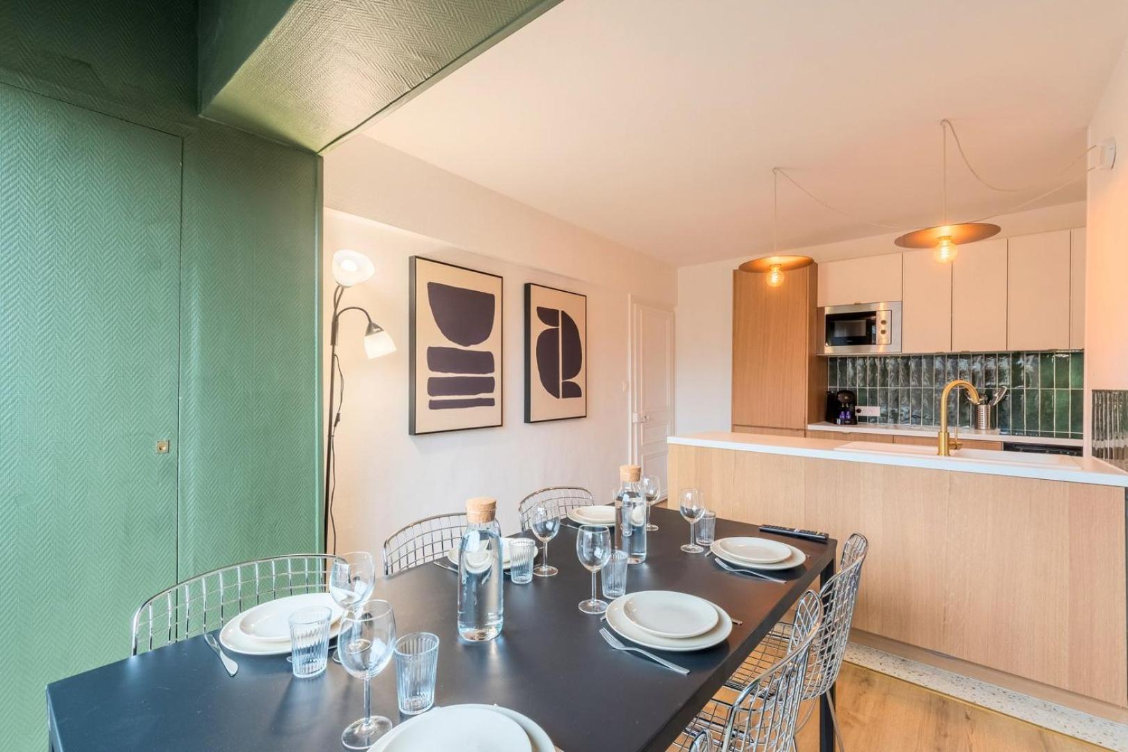 3 Bedroom Apartment On The Grand Place Лилль Экстерьер фото