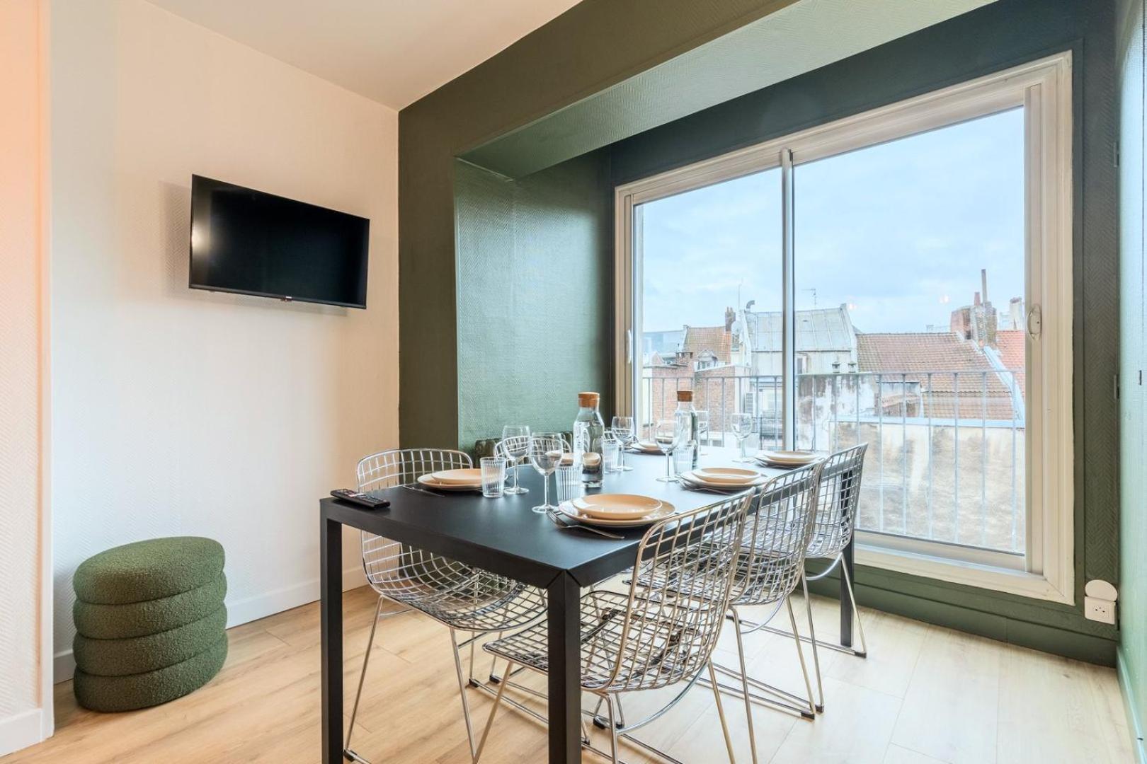 3 Bedroom Apartment On The Grand Place Лилль Экстерьер фото