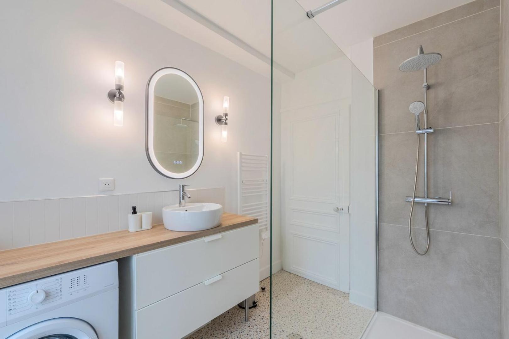 3 Bedroom Apartment On The Grand Place Лилль Экстерьер фото